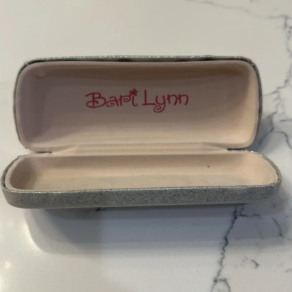 NWOT Bari Lynn Sunglasses